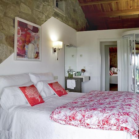 Villa Casa Do Cebro Casa Con Piscina Y Jacuzzi Privados à Saint-Jacques-de-Compostelle Extérieur photo